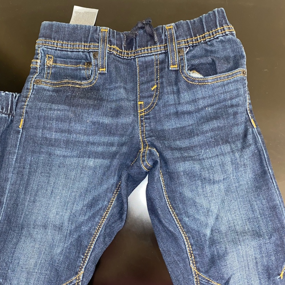 Like new Levi jeans